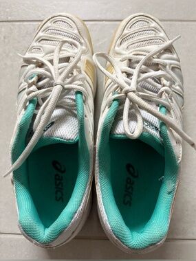 ASICS Women's White & Teal Athletic Sneakers in Size 8